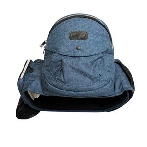 The tushbaby hip carrier